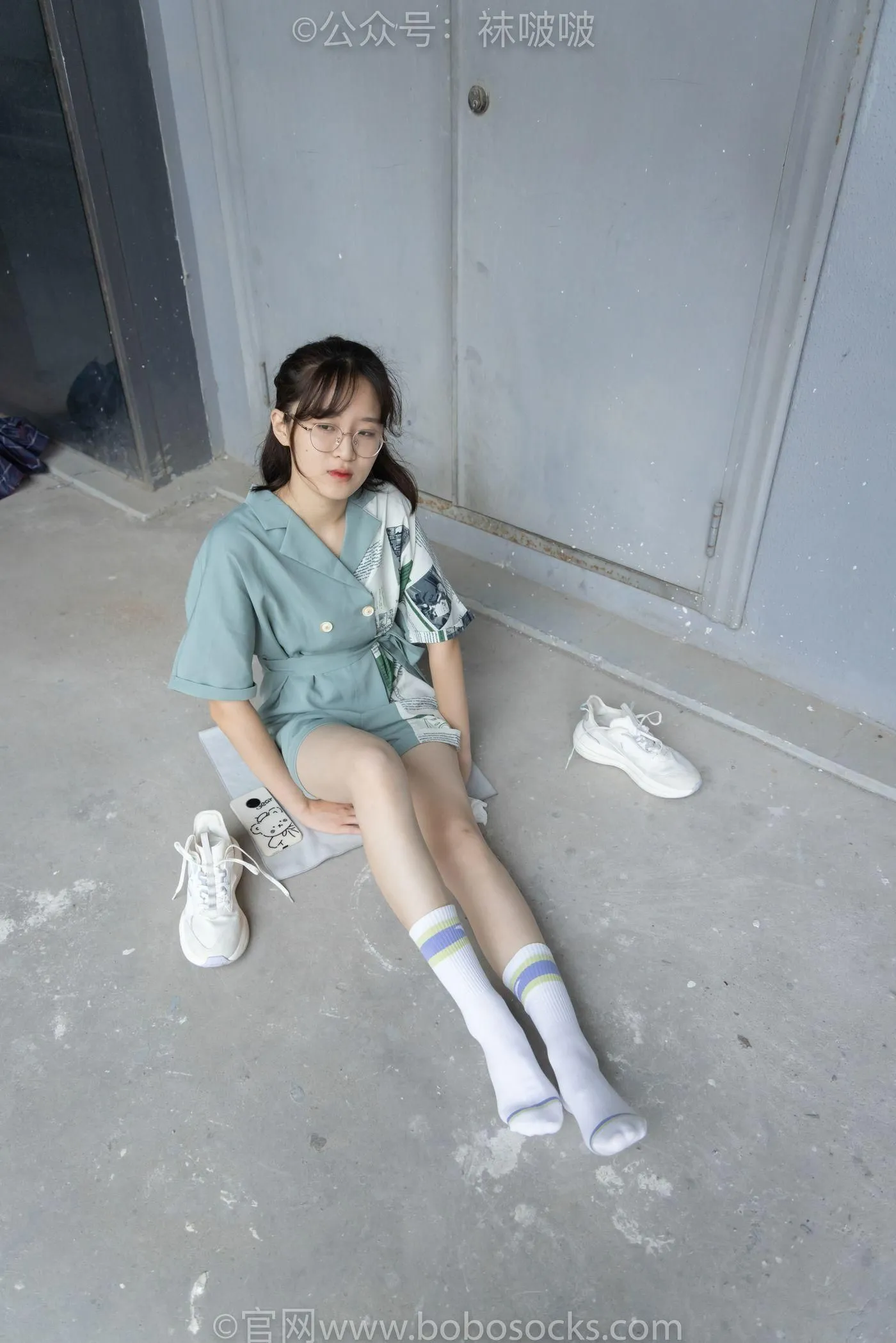 [BoBoSocks袜啵啵]NO.025 熊熊-安踏运动鞋、白色棉袜（踩脏）、裸足 [146P]插图7